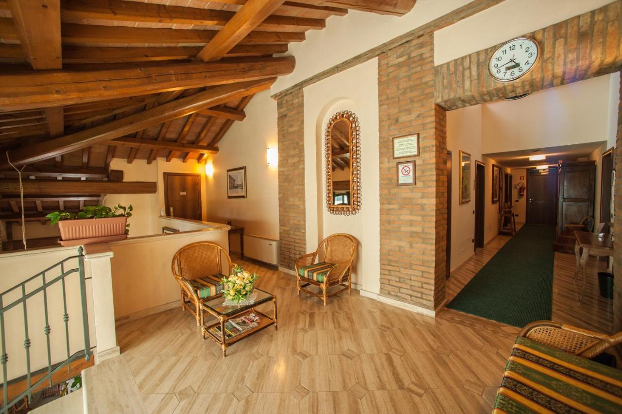 Hotel Corte Vecchia San Prospero Exterior photo