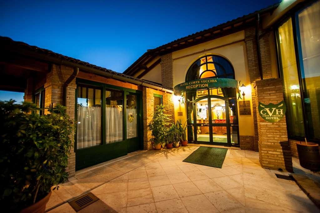 Hotel Corte Vecchia San Prospero Exterior photo